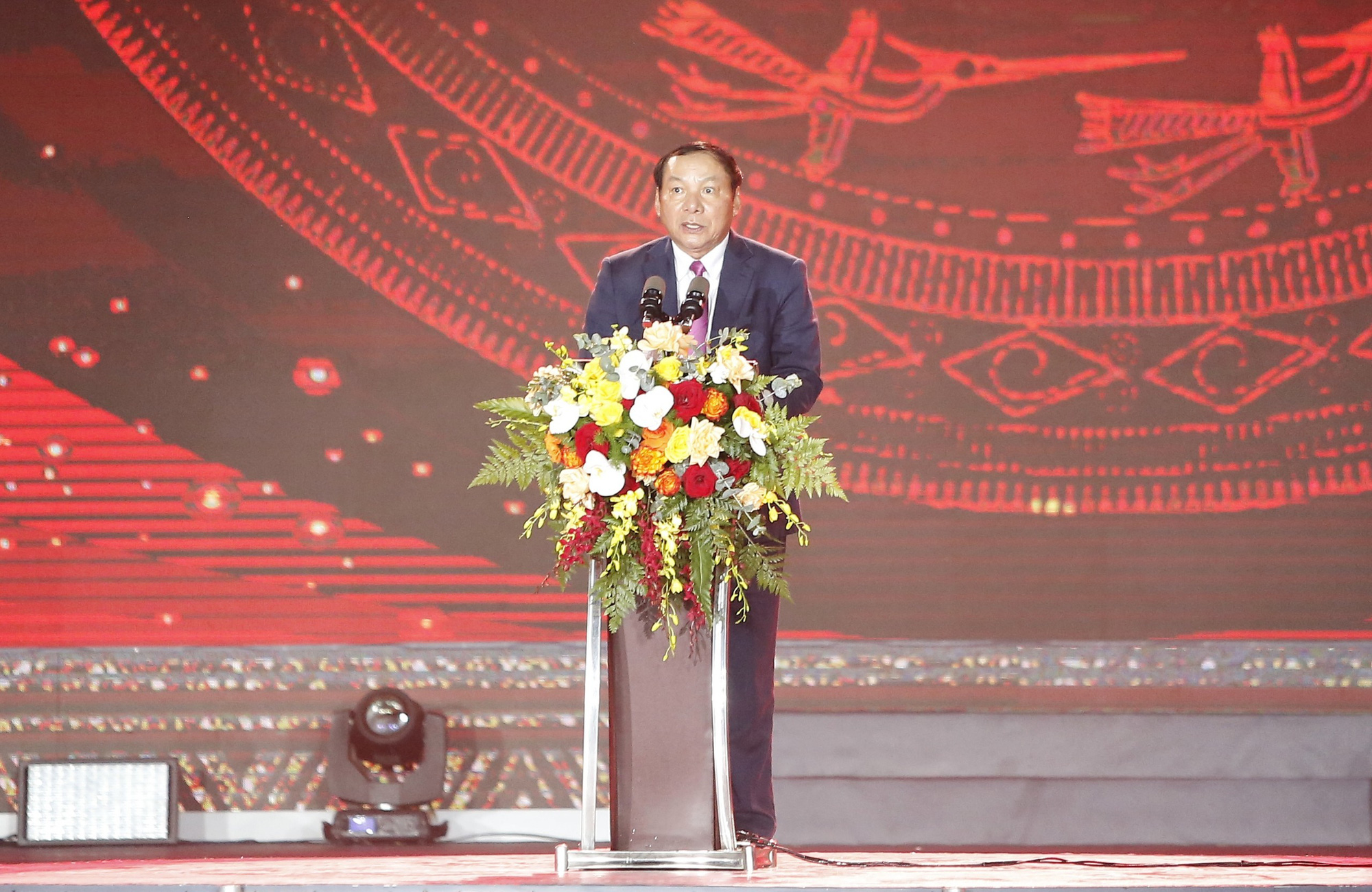 Chủ tịch Quốc hội: Đại đoàn kết toàn dân tộc luôn là đường lối chiến lược của Đảng ta