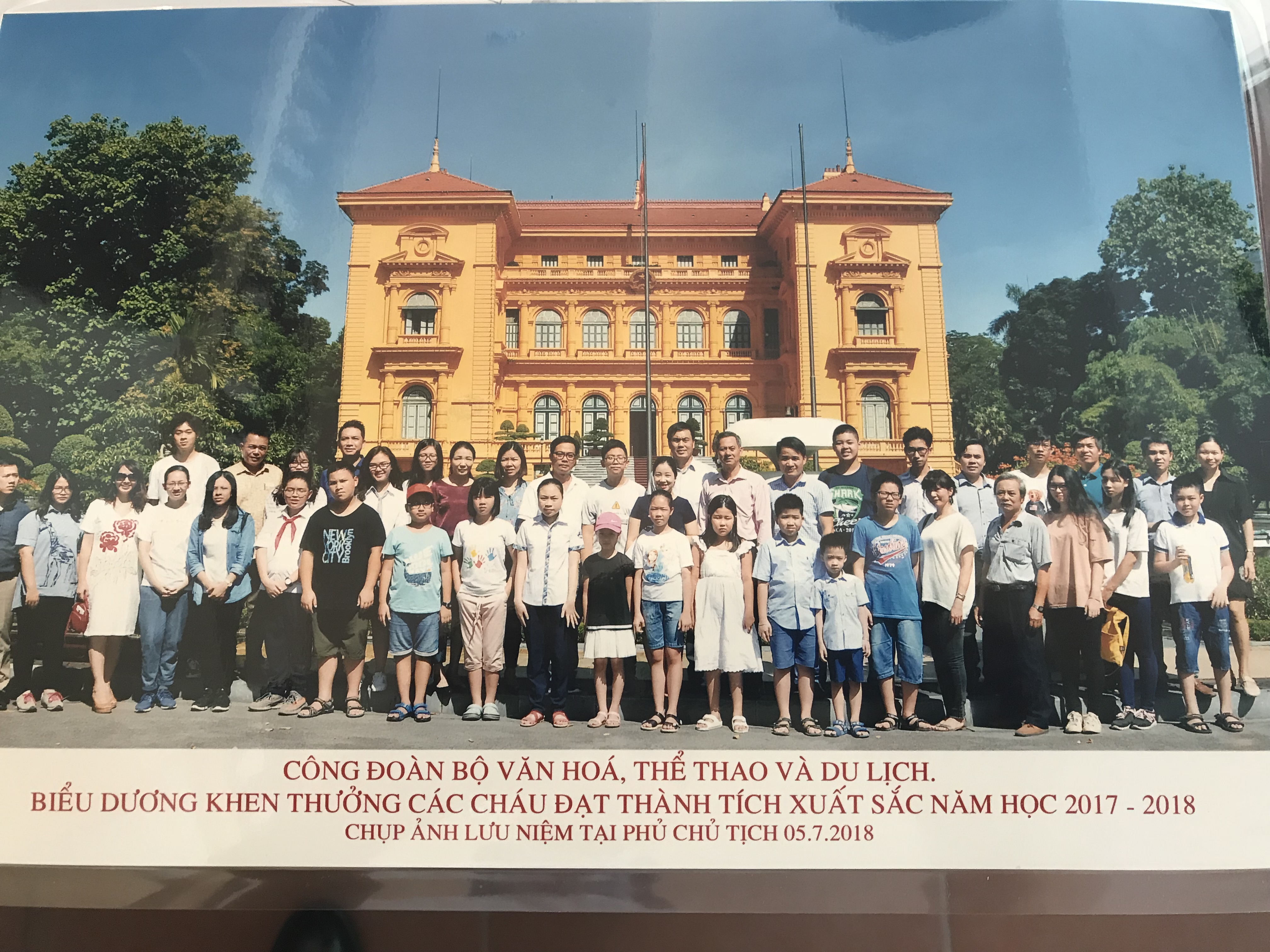 Chương trình giao lưu nghệ thuật “Sao độc lập” mừng Quốc khánh