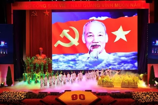 Phát sóng phim tài liệu 90 năm Đảng bộ Hà Nội