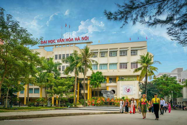 Chuẩn bị tốt nhân lực, vật lực, có phương án bảo đảm an toàn cho toàn bộ cán bộ, giảng viên, giáo viên và người học trong giảng dạy, học tập