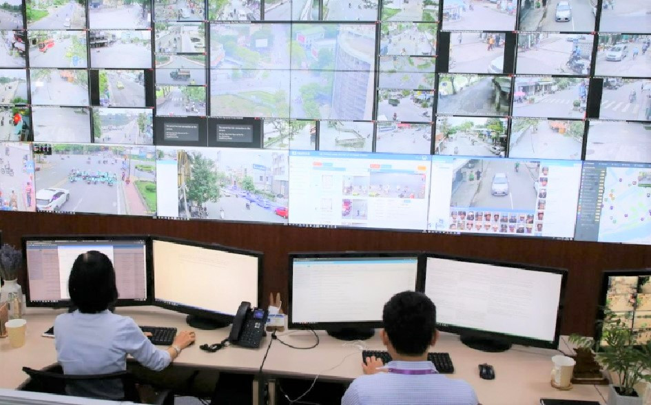 Sầm Sơn quản lý du lịch qua camera dẹp được nạn 