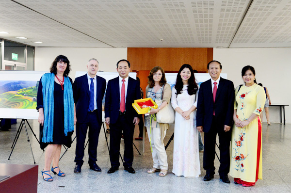 “Những sắc màu Việt Nam