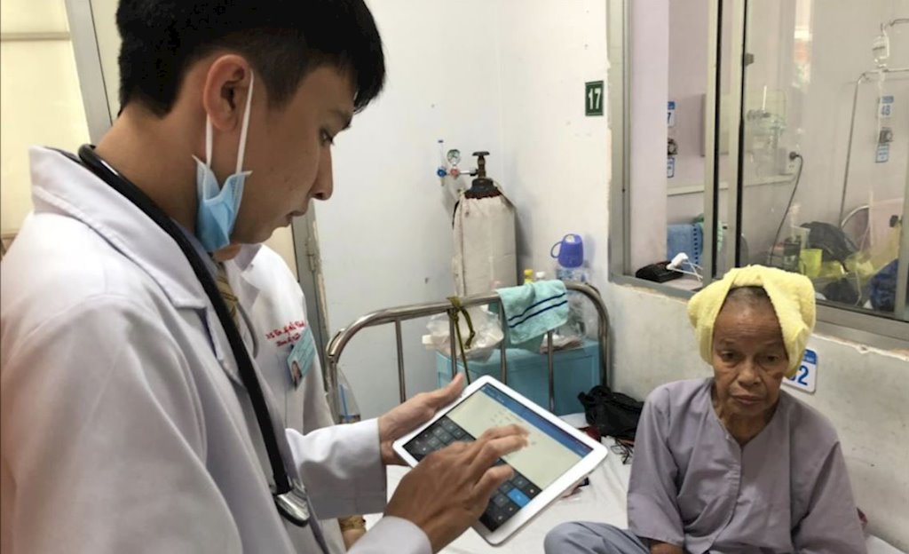 39 tỉnh, thành phố đang triển khai tạo lập hồ sơ sức khỏe điện tử cho người dân