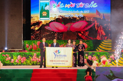Bế mạc năm Du lịch quốc gia 2017 Lào Cai - Tây Bắc 