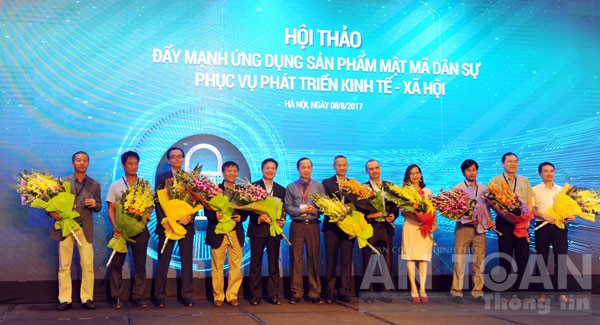 Đẩy mạnh ứng dụng sản phẩm mật mã dân sự phục vụ phát triển kinh tế - xã hội