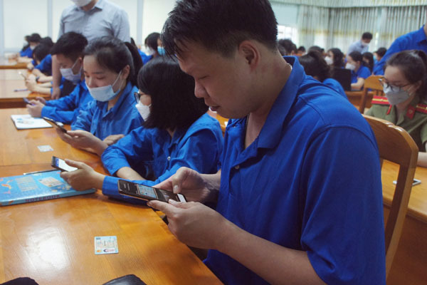 Huy động doanh nghiệp công nghệ lớn đào tạo nhân lực chuyển đổi số cấp xã