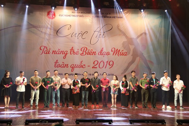 Tìm kiếm Tài năng trẻ Biên đạo Múa toàn quốc 2019 đã tuyển xong vòng Sơ khảo
