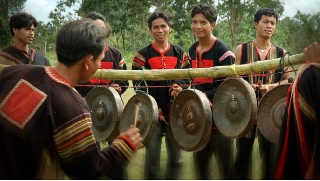 Giữ gìn, bảo tồn, phát huy các giá trị văn hóa