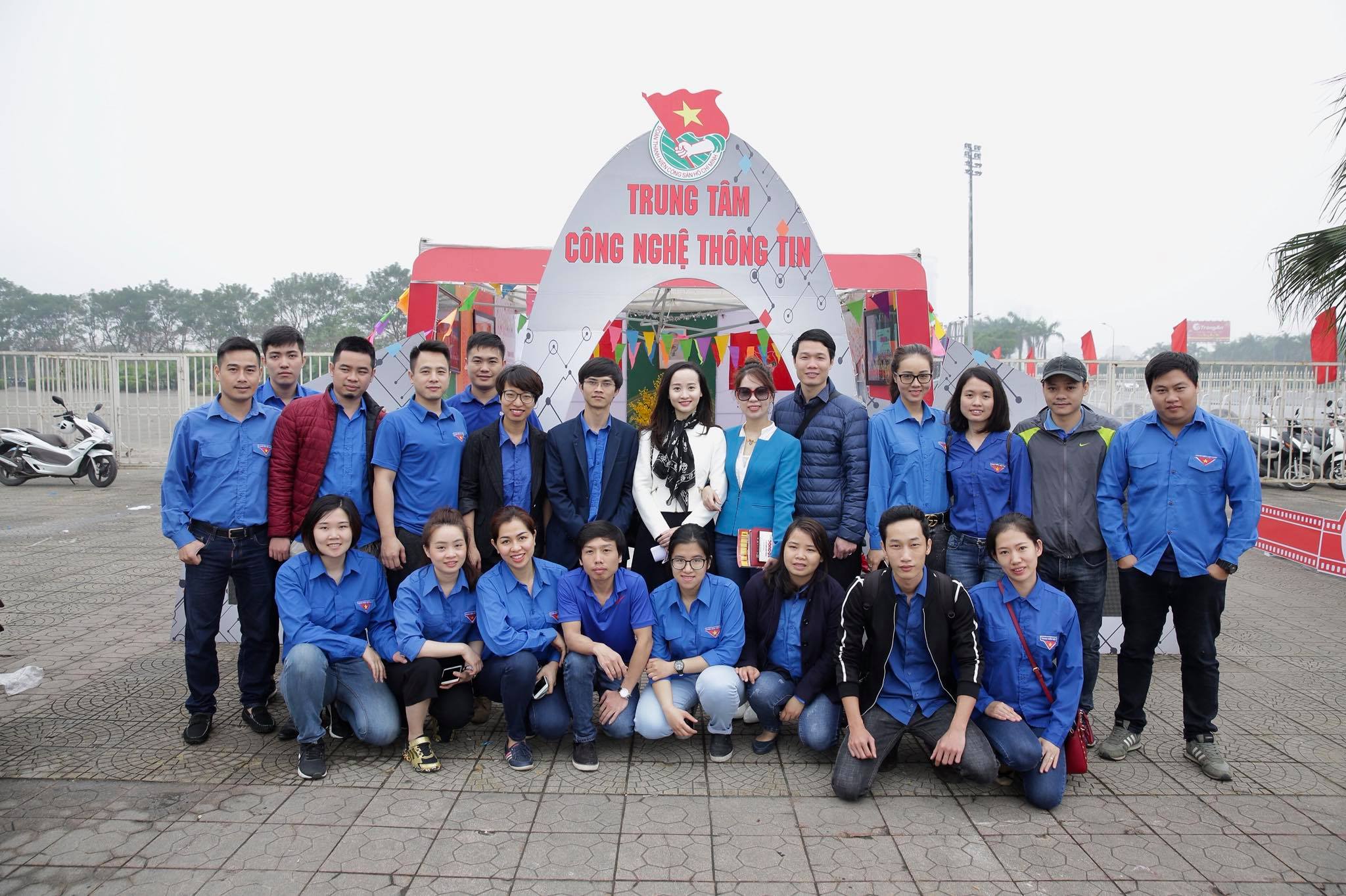 Đoàn cơ sở Trung tâm CNTT tham gia Hội trại Kỷ niệm 87 năm ngày thành lập Đoàn TNCS HCM 