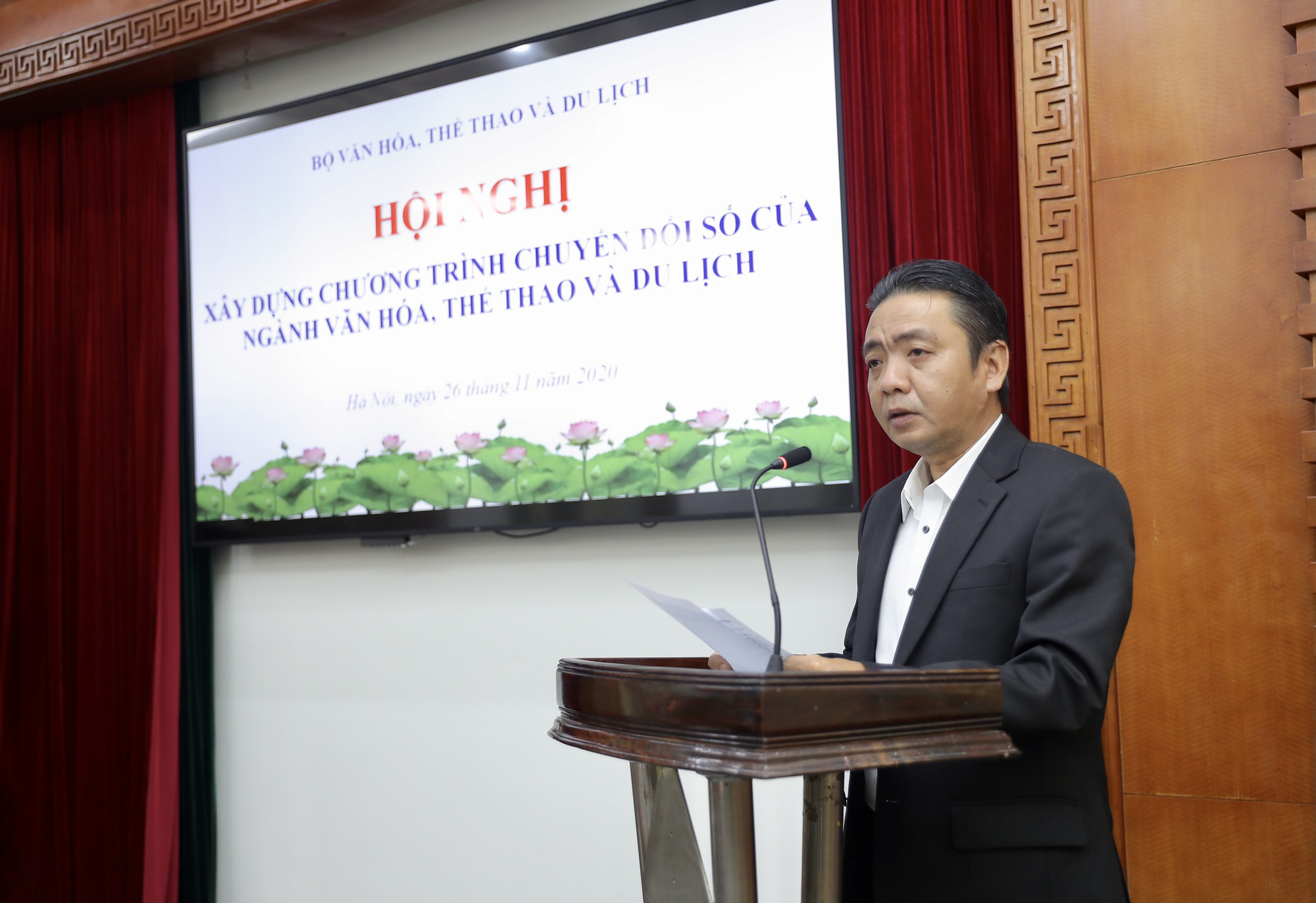 Thúc đẩy chuyển đổi số trong ngành VHTTDL