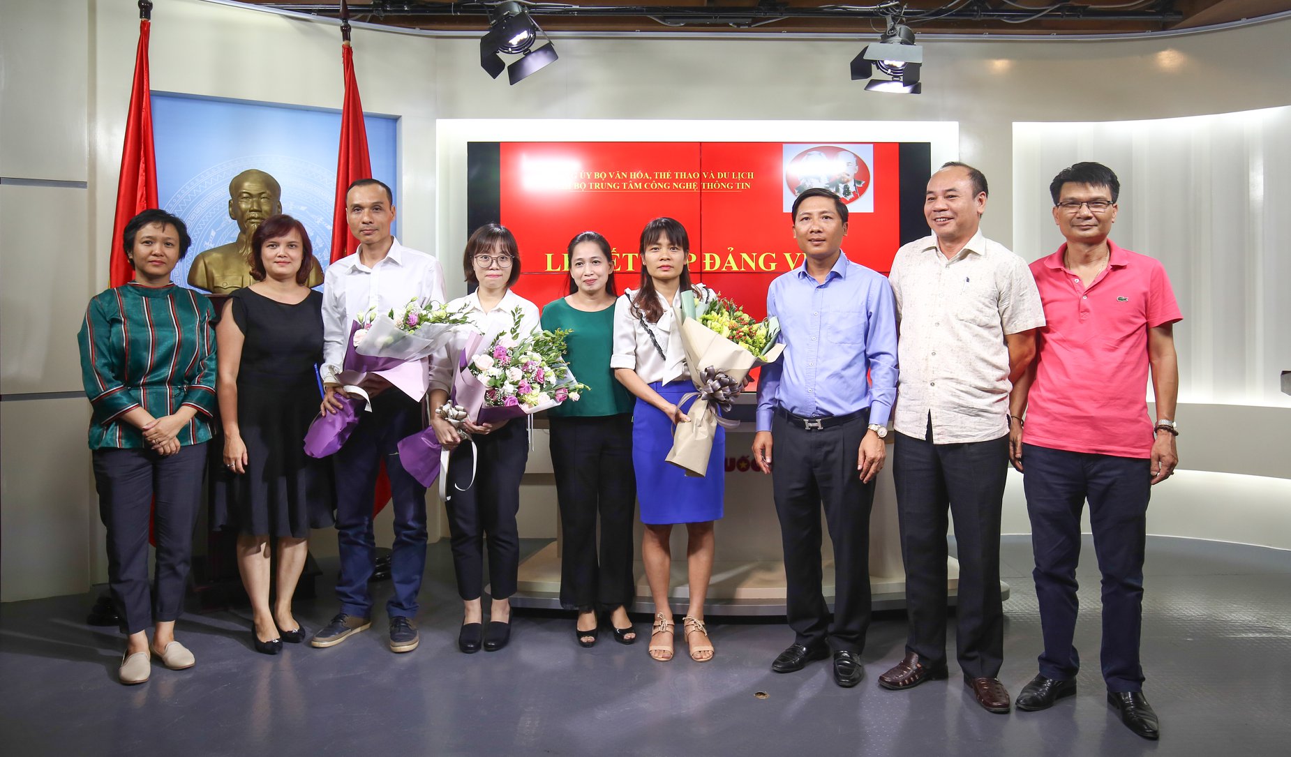 Lễ kết nạp Đảng viên của Trung tâm Công nghệ thông tin – Báo điện tử Tổ Quốc 